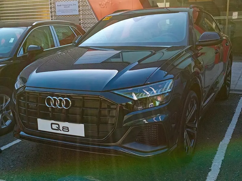 Audi Q8 Sportback E-tron