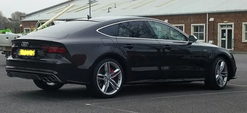 Audi S7