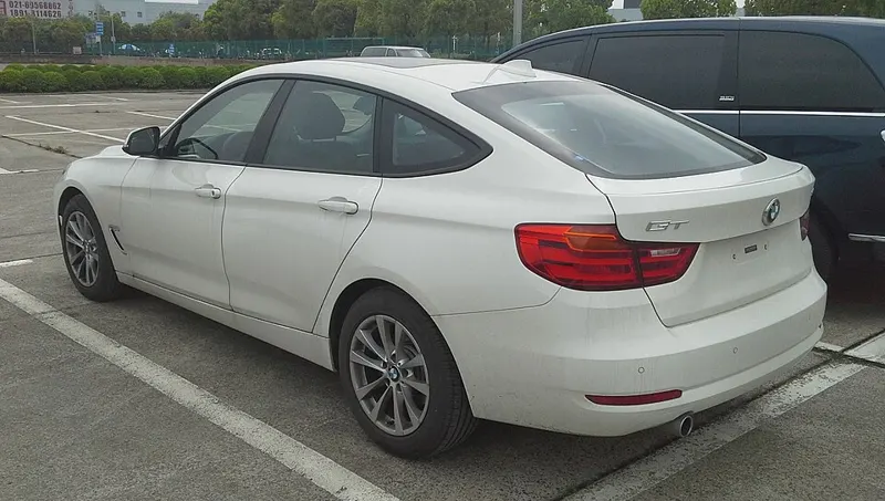 BMW 328XI