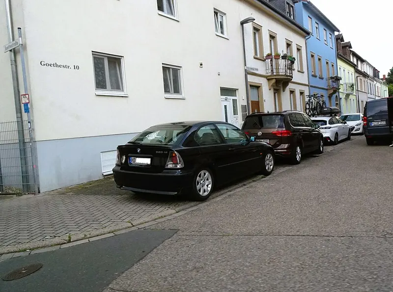 2002 BMW 330I