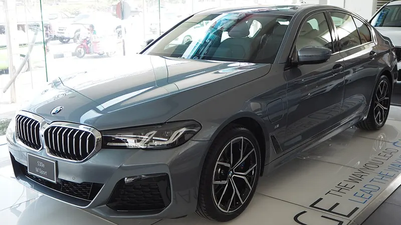 BMW 550E