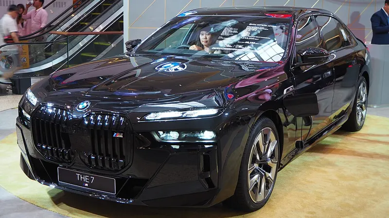 BMW 750E