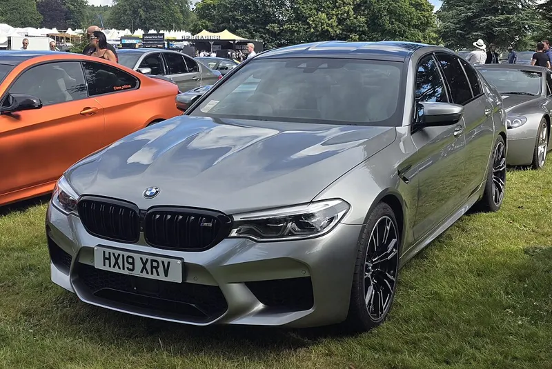 2021 BMW M5