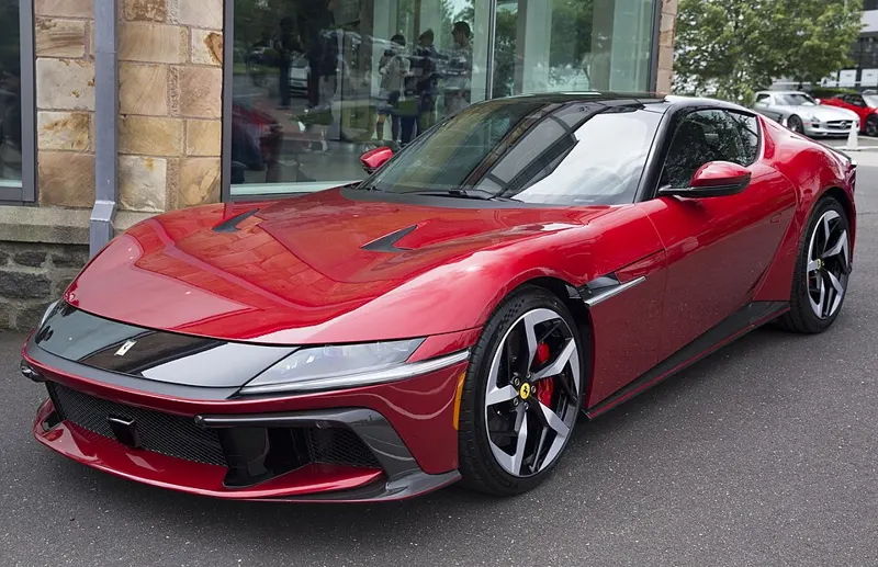Ferrari 12cilindri