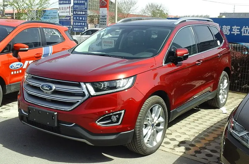 2017 Ford Edge