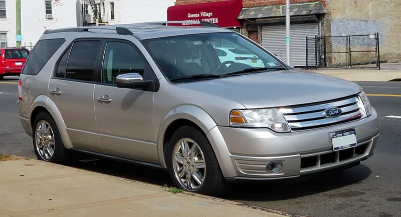 Ford Taurus X