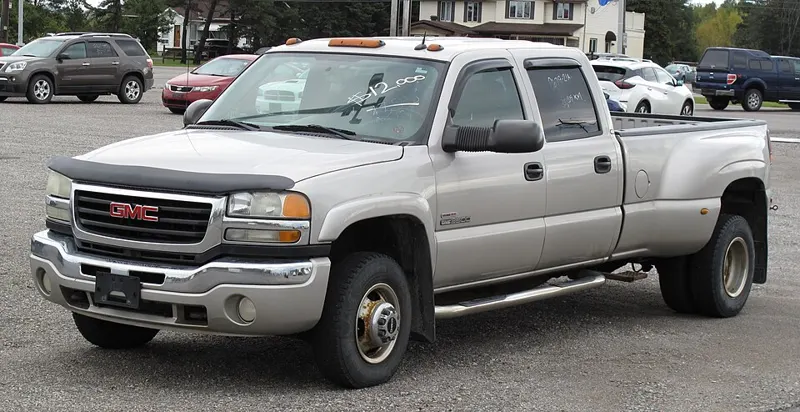 2004 GMC Sierra Classic