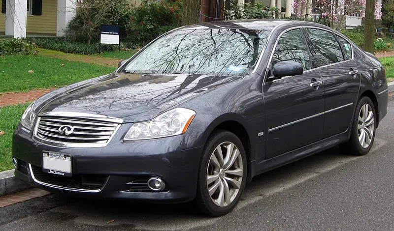 Infiniti M35 Hybrid