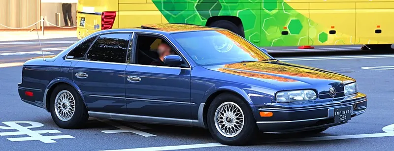 1990 Infiniti Q45