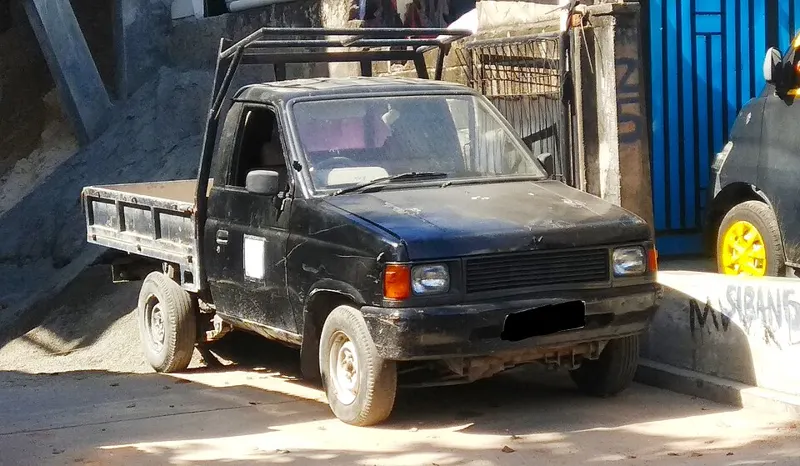 Isuzu Pickup Truck