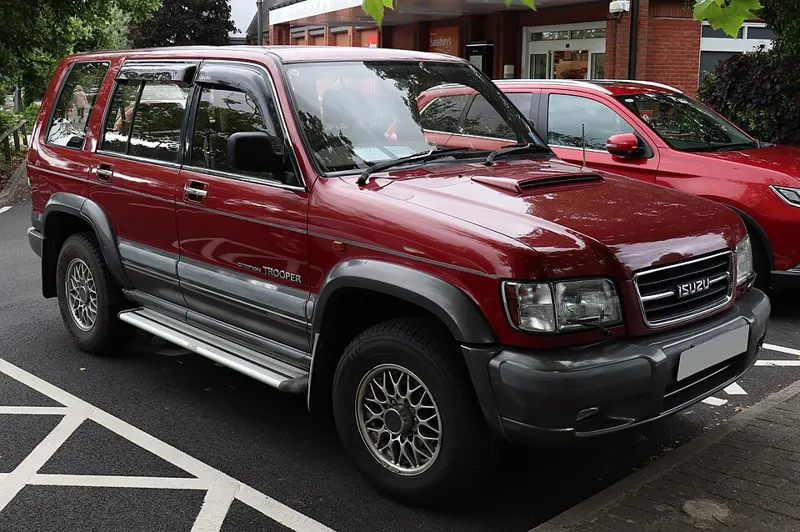 2000 Isuzu Trooper