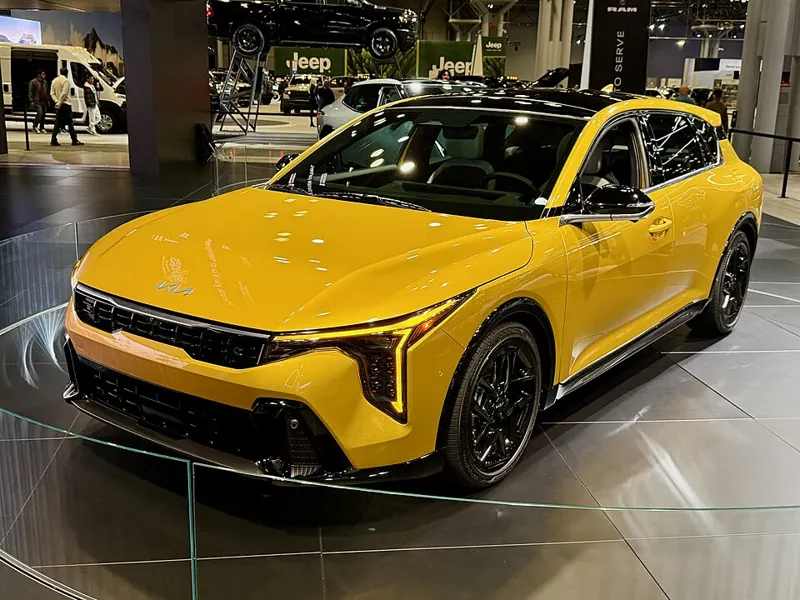 Kia K4