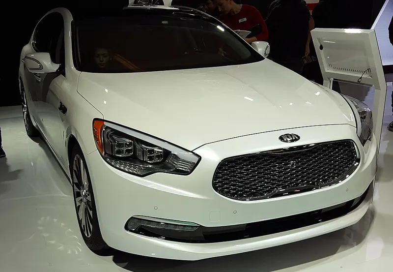 Kia K900