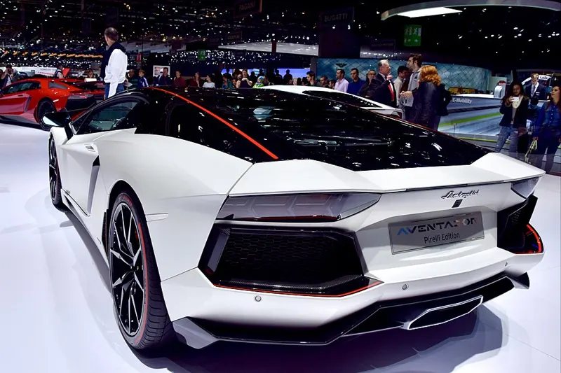 Lamborghini Aventador