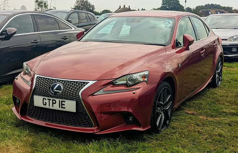 2016 Lexus Is