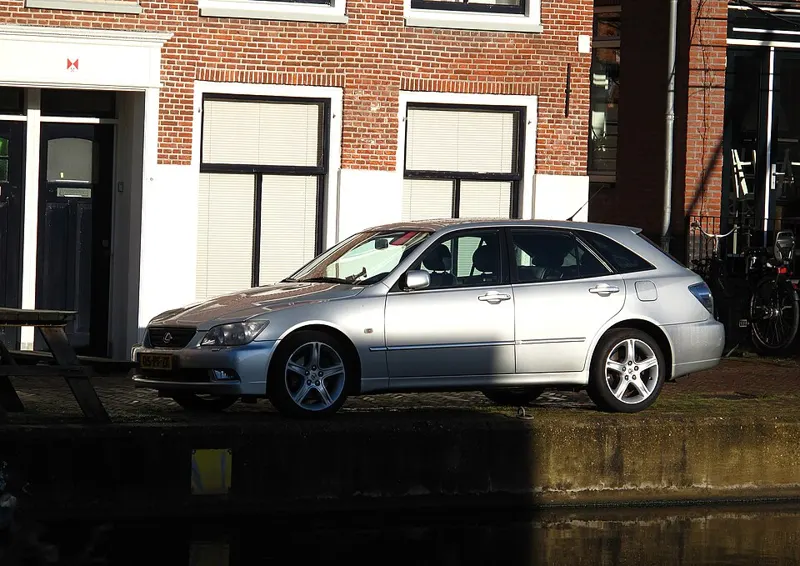 2003 Lexus Is 300