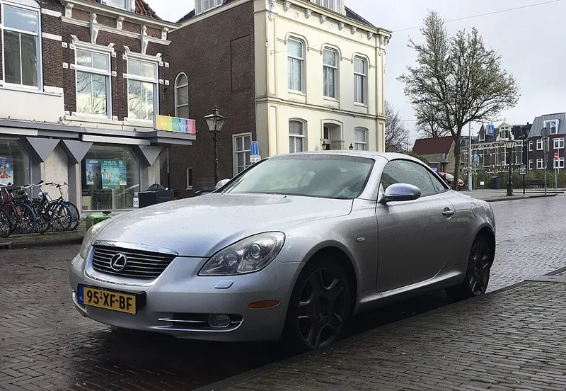Lexus SC430