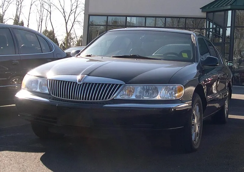 1999 Lincoln Continental