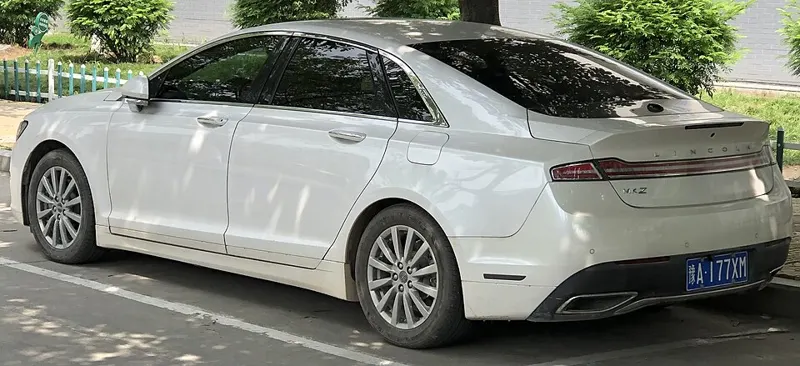 Lincoln Mkz