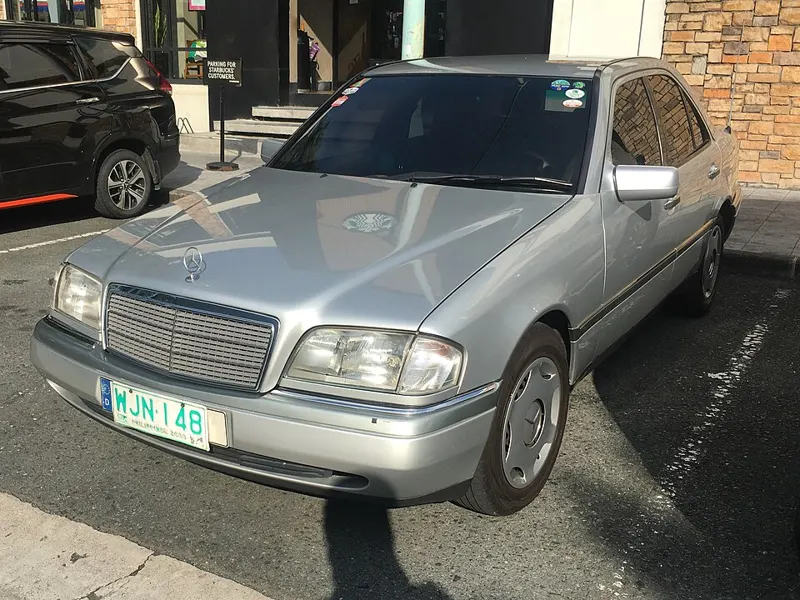 1998 Mercedes-Benz C220