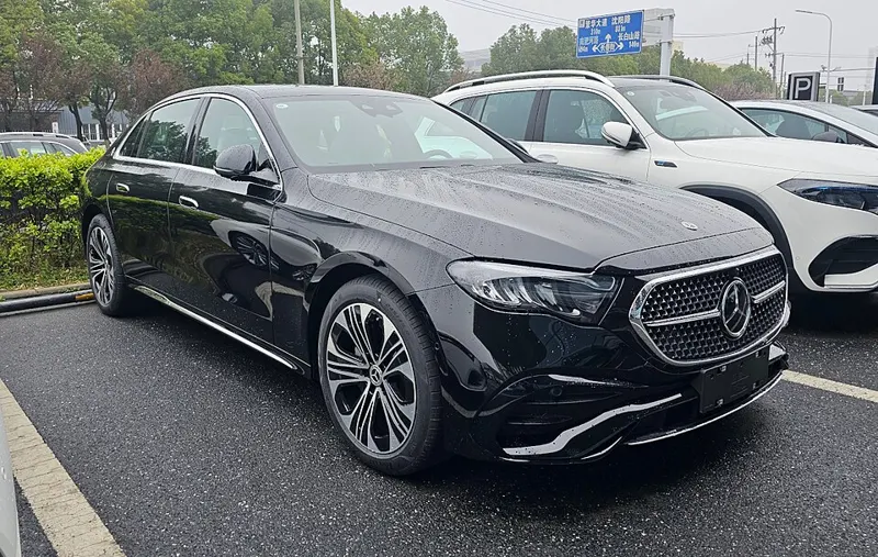 Mercedes-Benz E 450 4matic