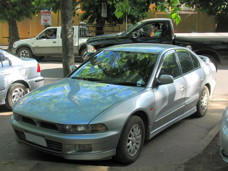 2000 Mitsubishi Galant