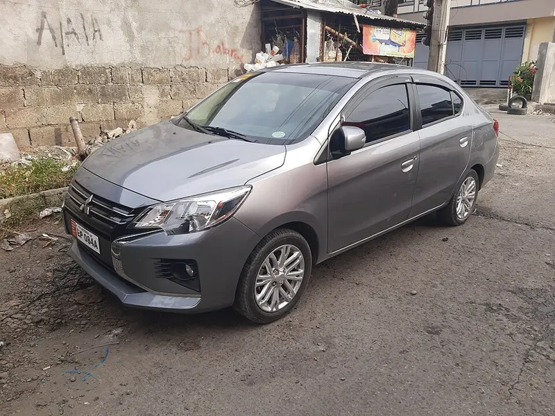 Mitsubishi Mirage G4
