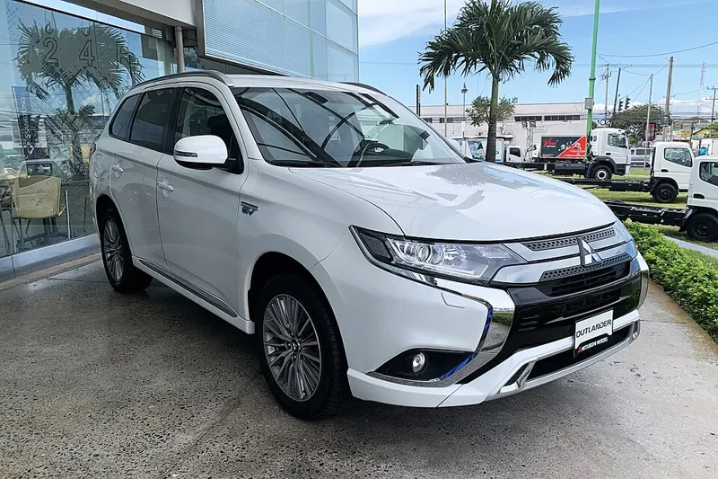 2018 Mitsubishi Outlander Phev