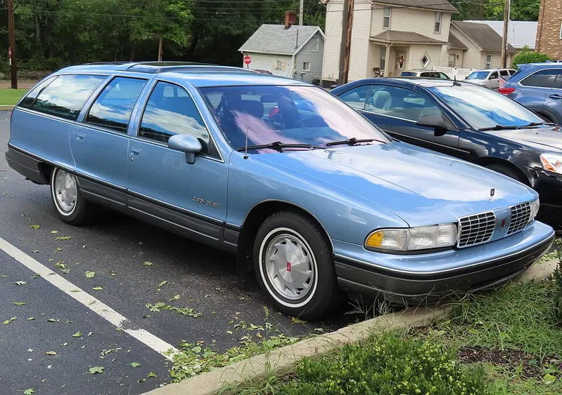 Oldsmobile Custom Cruiser