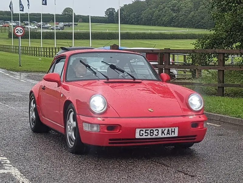 Porsche Carrera 2