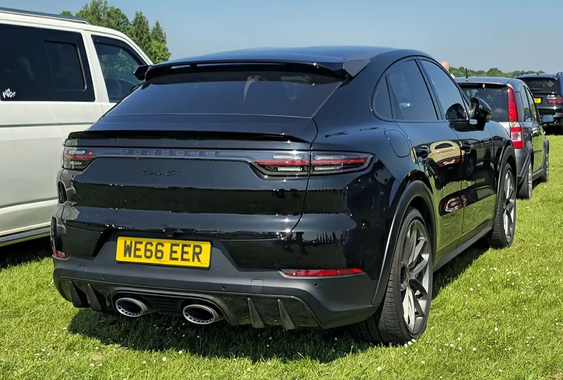 Porsche Cayenne Turbo S E-hybrid