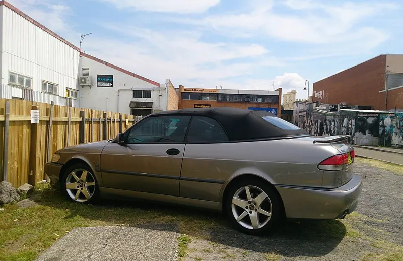 2000 Saab 9-3