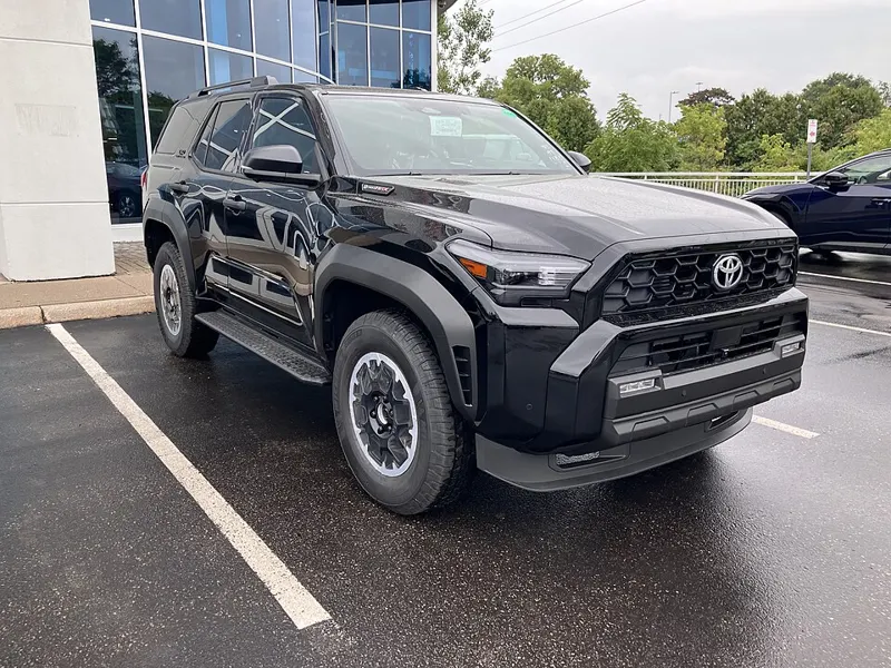 Toyota 4Runner i-FORCE MAX Hybrid