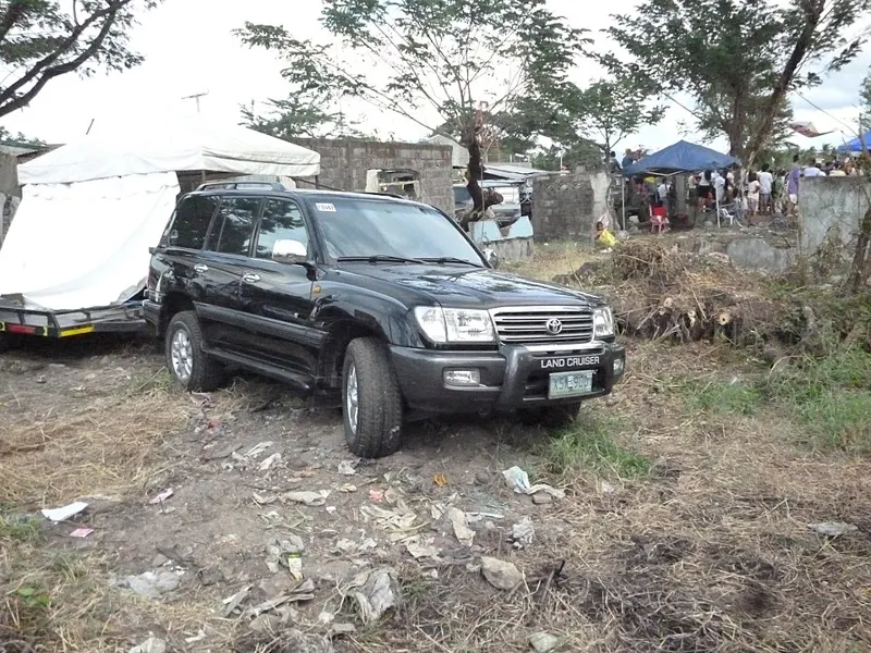 2004 Toyota Land Cruiser
