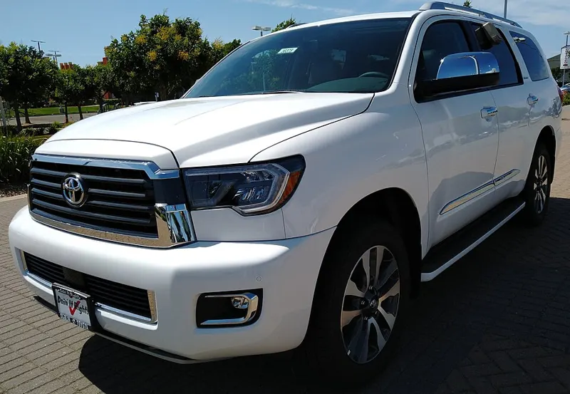 Toyota Sequoia