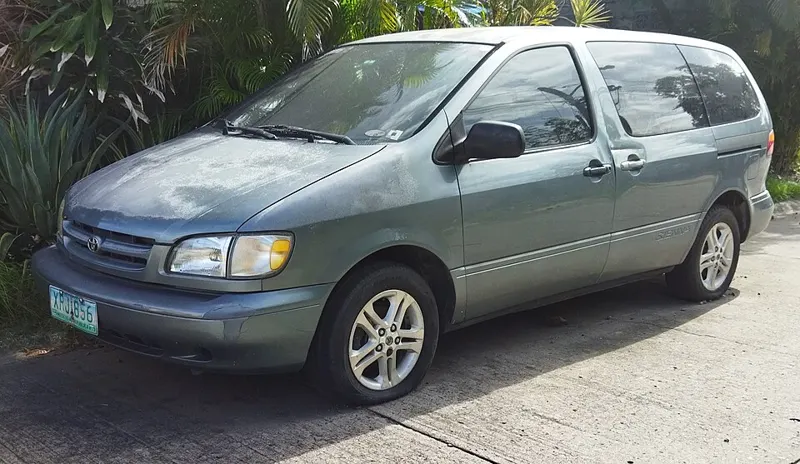 1997 Toyota Sienna