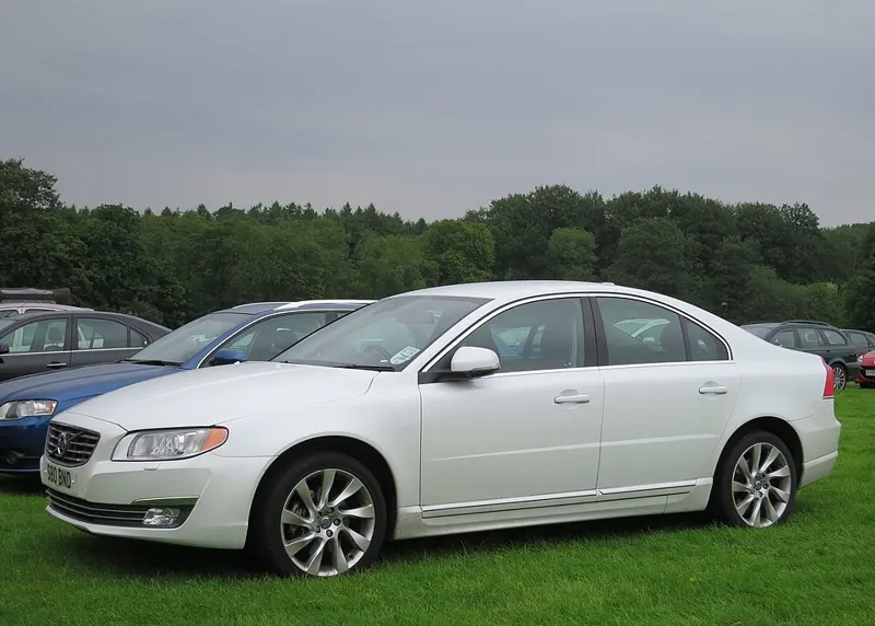 Volvo S80